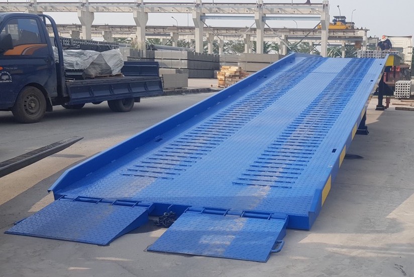 Cầu dẫn xe nâng lên container KAT-YD10 cau dan xe nang container 6 tan 10 tan